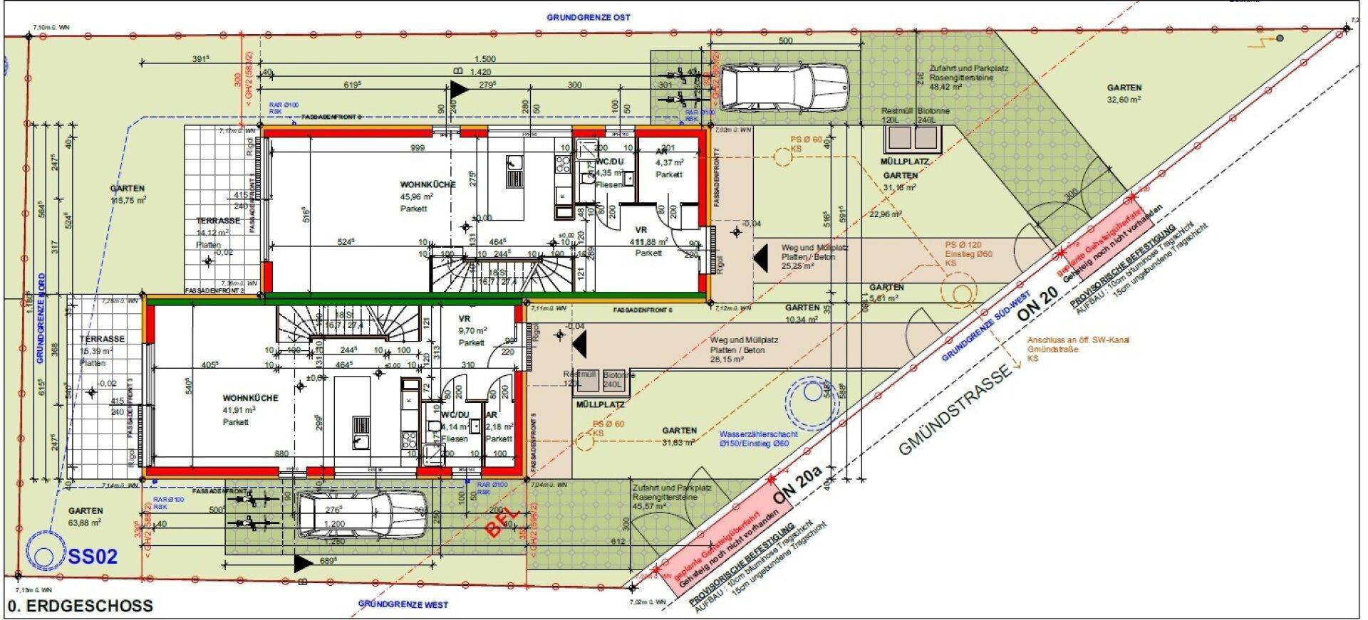 Grundriss des Erdgeschosses mit zwei Wohneinheiten, Gärten und Parkplätzen.