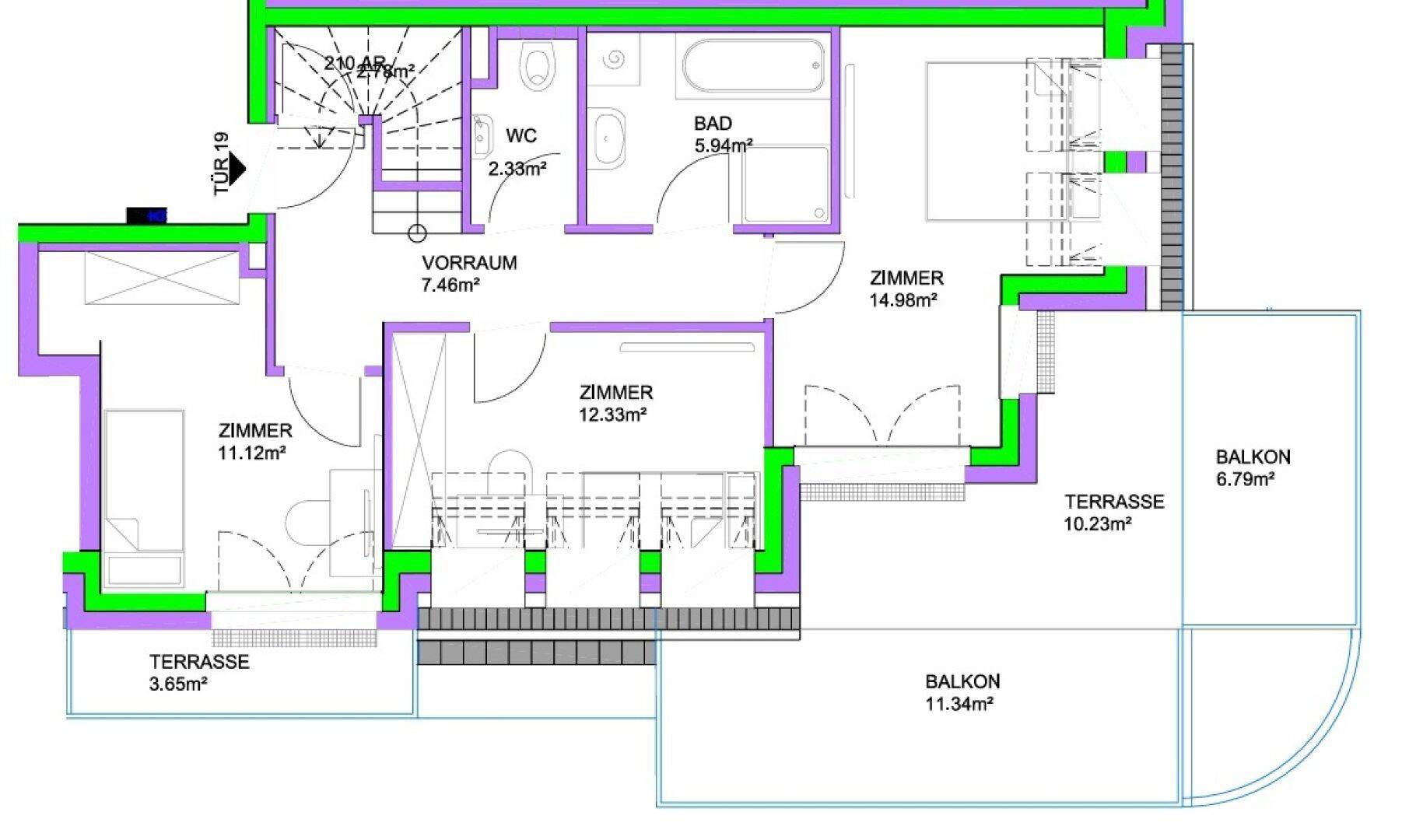Detaillierter Grundriss mit mehreren Zimmern, Bädern, Terrassen und Balkonen.