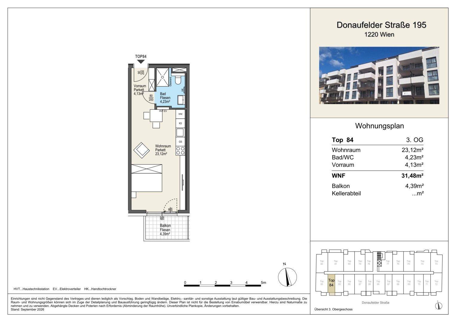 Grundriss einer Wohnung im dritten Obergeschoss mit Wohnraum, Bad und Balkon.