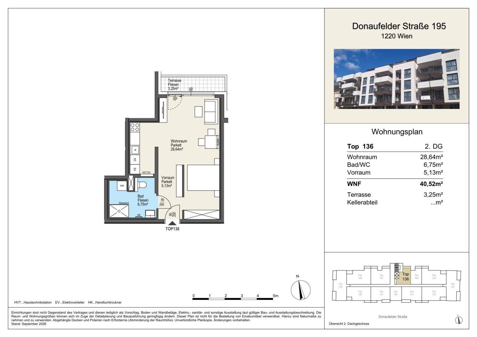 Detaillierter Wohnungsplan mit Wohnraum, Schlafzimmer, Bad und einer Terrasse.