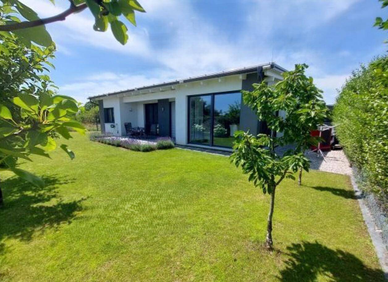 Bungalow