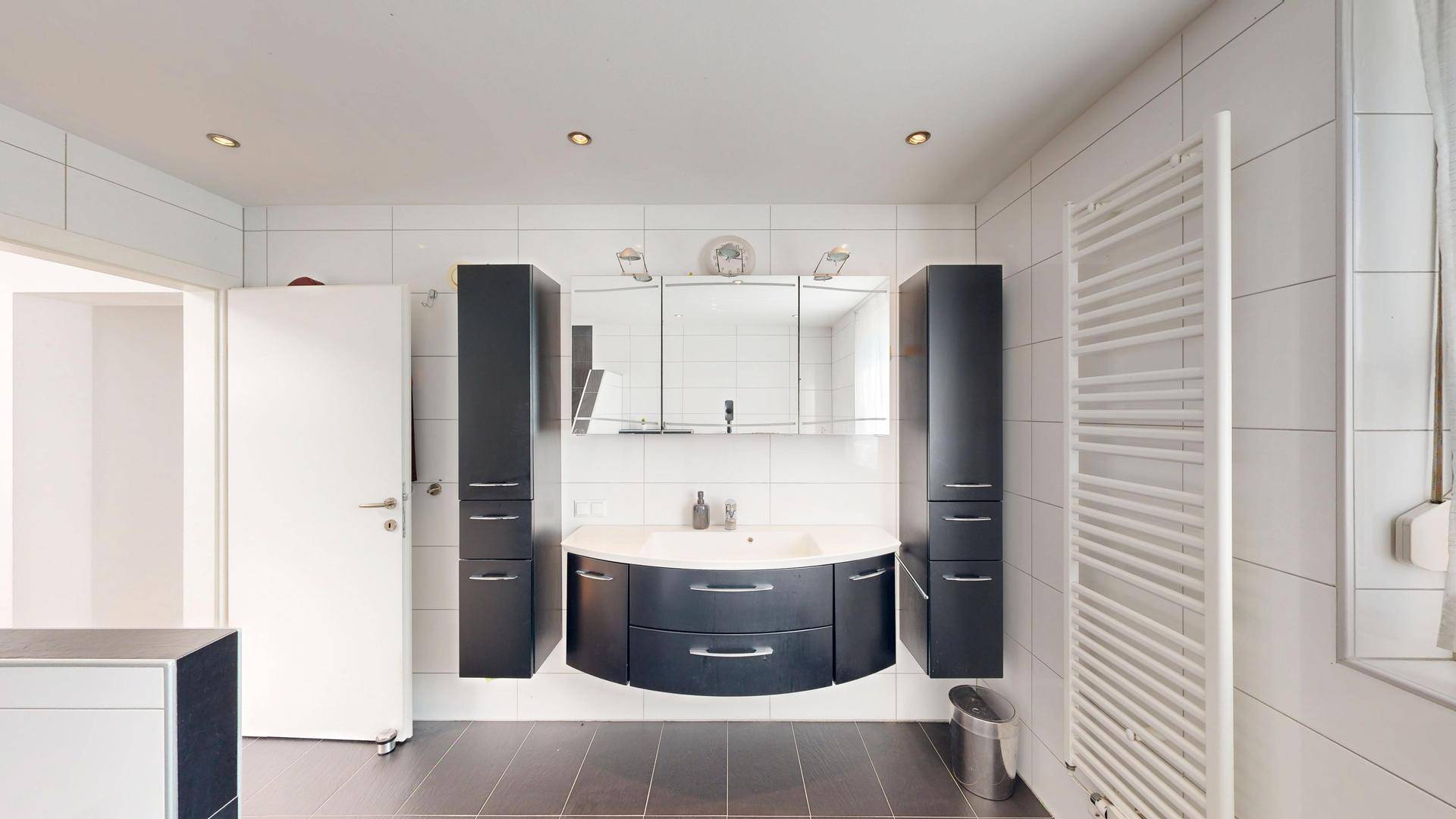 Haus 2 Badezimmer