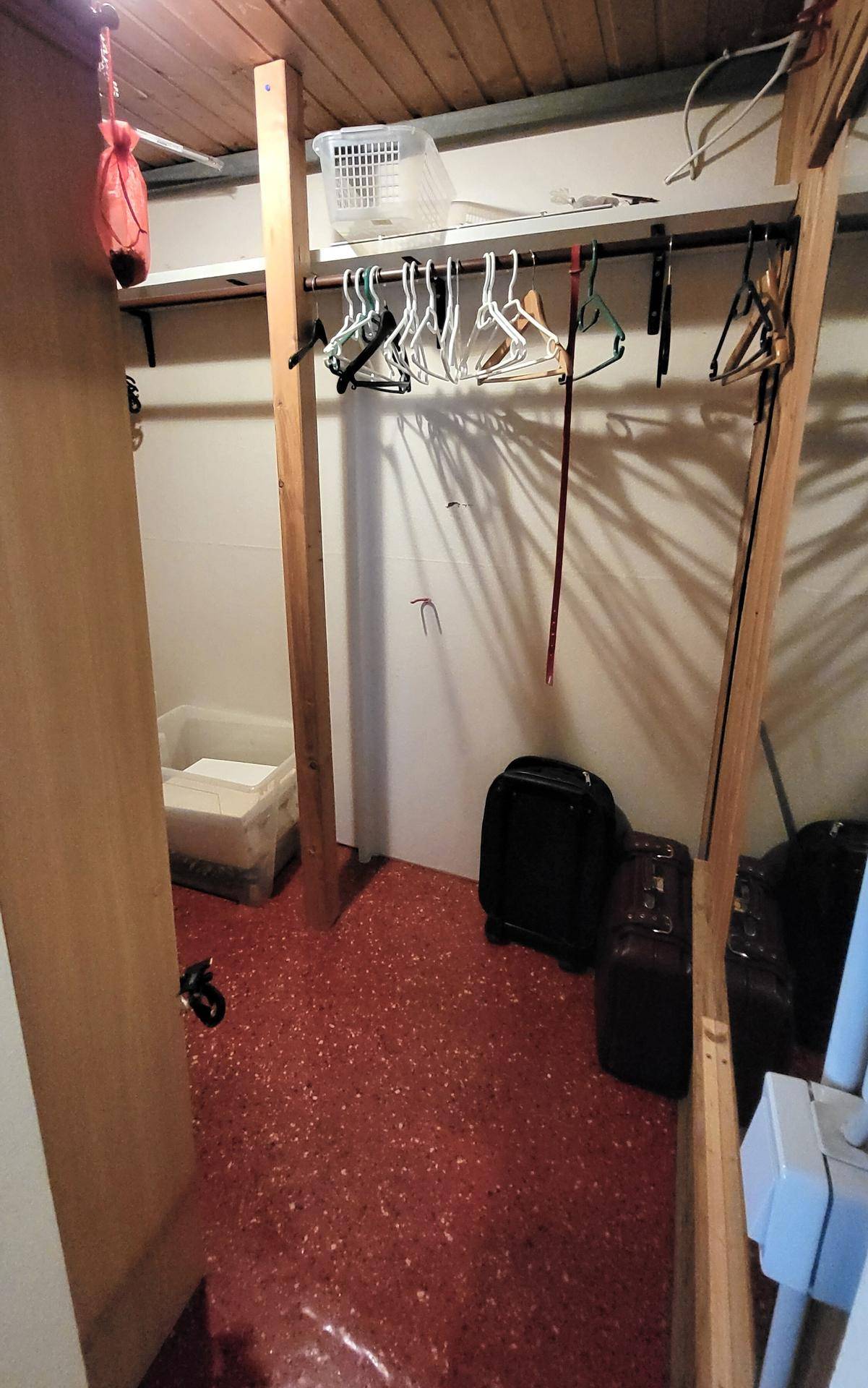 begehbarer Schrank