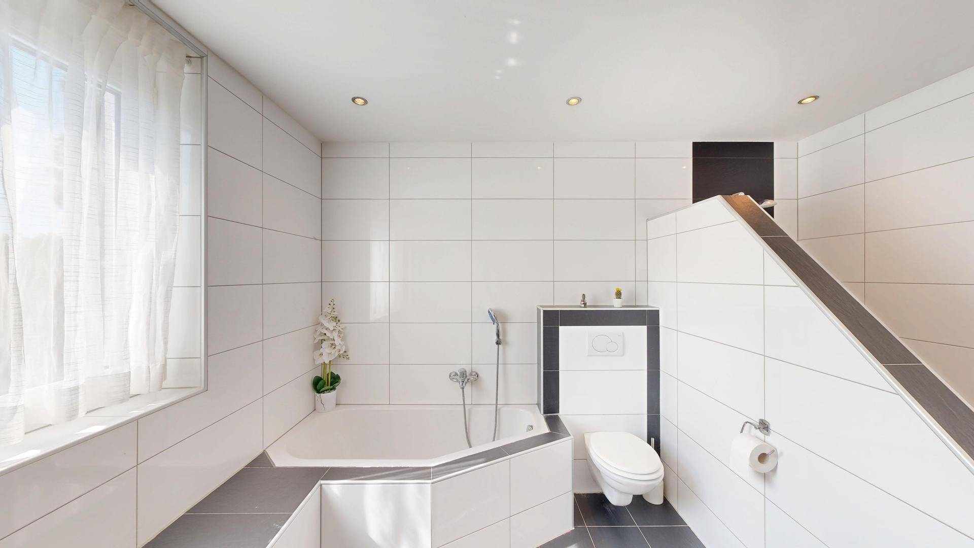 Haus 2 Badezimmer