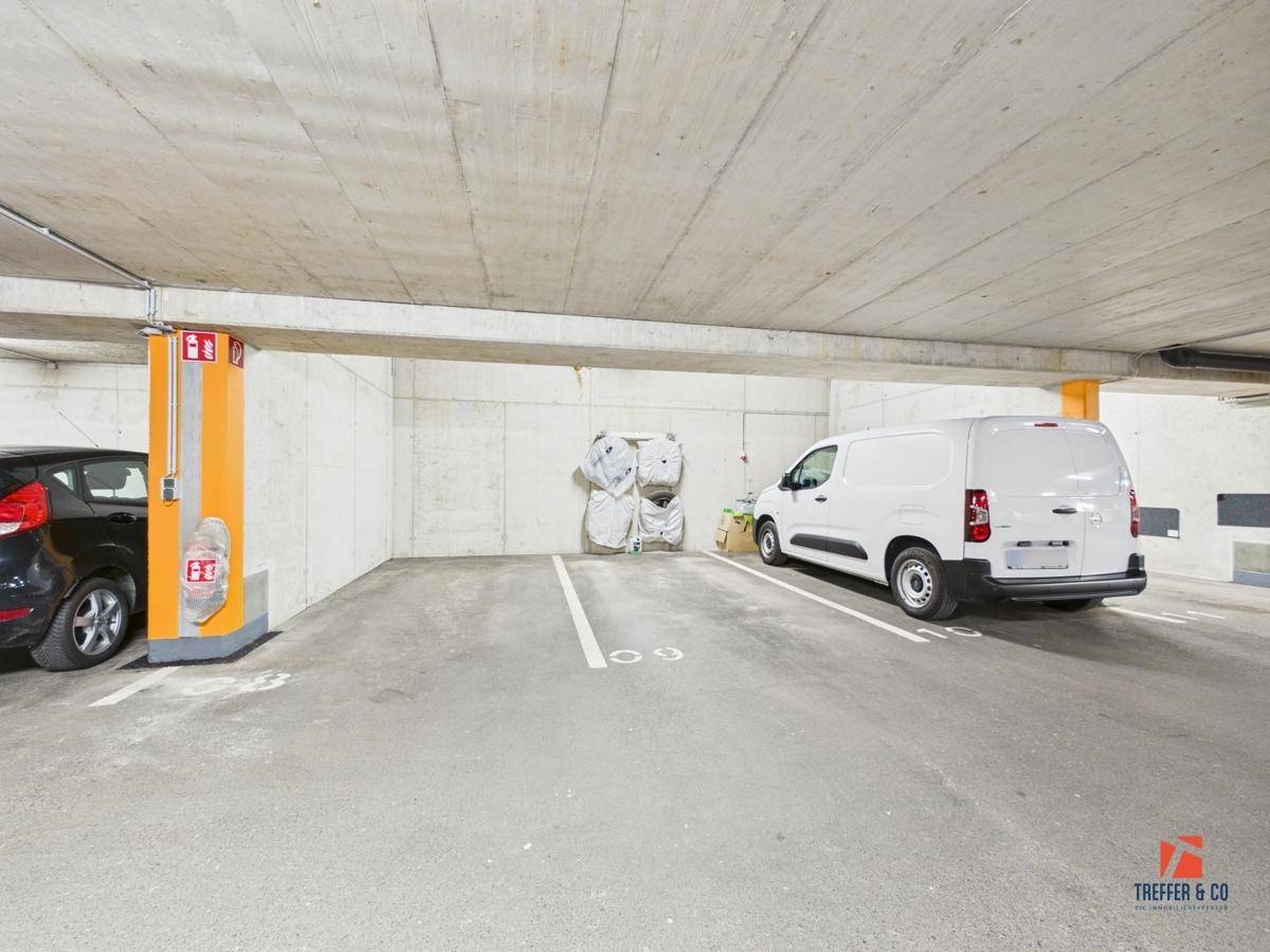 Tiefgaragenstellplatz
