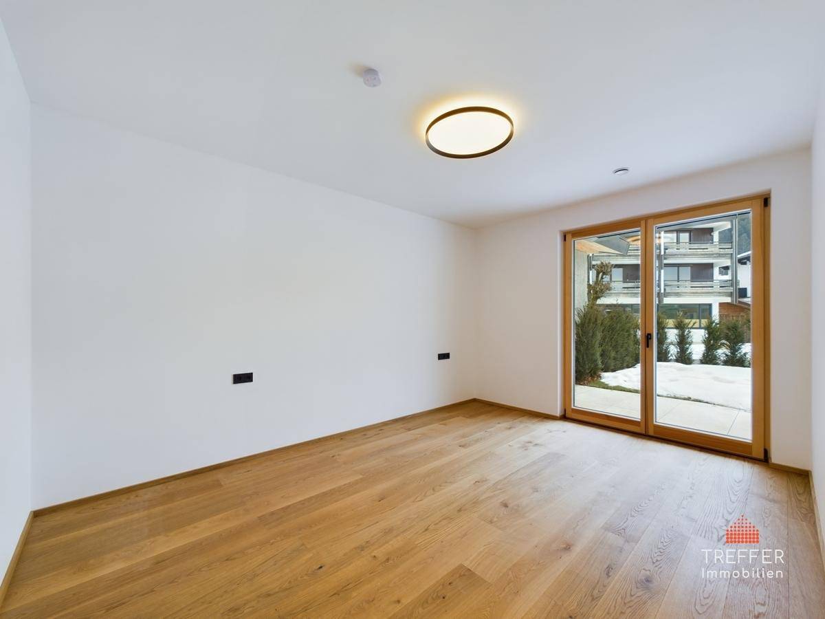 Schlafzimmer 1 mit Bad