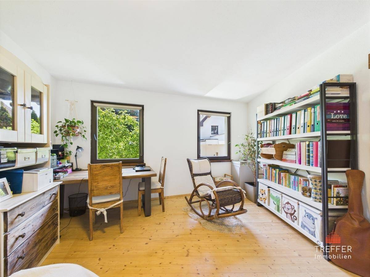 Kinderzimmer/Büro