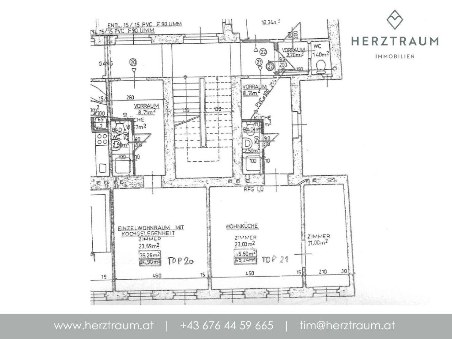 Grundrissplan zeigt eine Wohnung mit Wohnküche, separatem Zimmer, Bad und Gäste-WC sowie einem Einzelwohnraum mit Kochgelegenheit.