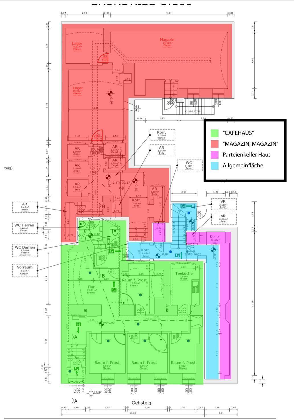 Detaillierter Grundrissplan mit verschiedenen Nutzungsbereichen wie Café, Magazin und Kellerflächen, inklusive Teeküche und mehreren Toiletten.