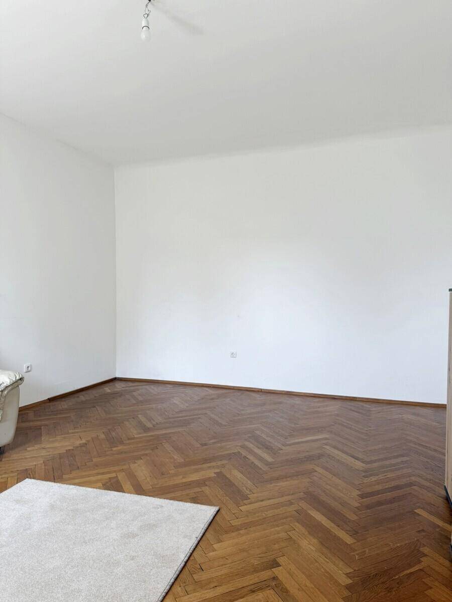 großes Wohnzimmer