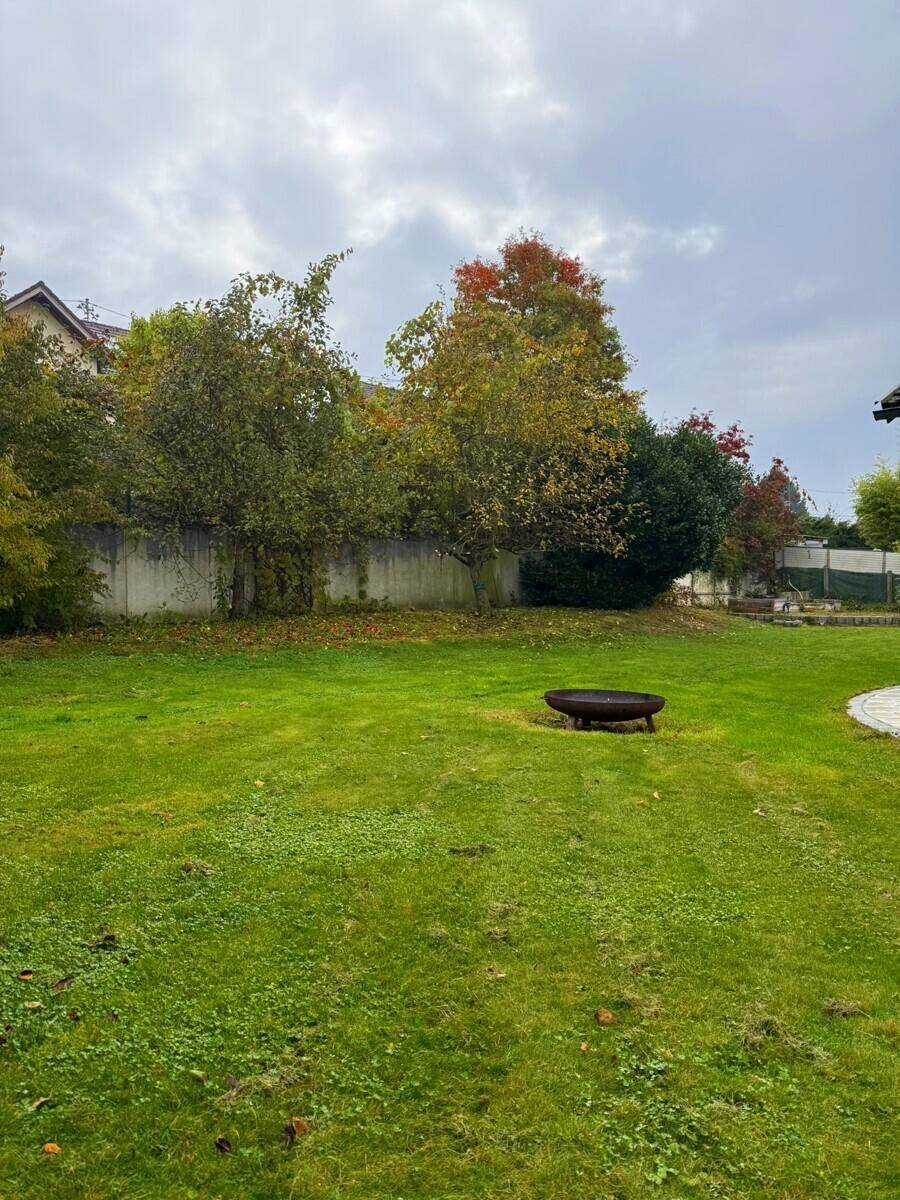großer Garten