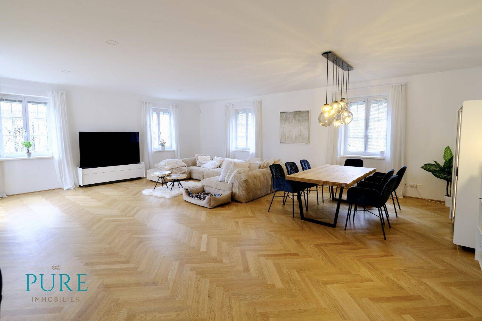 PURE ELEGANZ - EXKLUSIVE VILLA mit modernem Flair &amp; edlem Interieur! - Ansicht 6