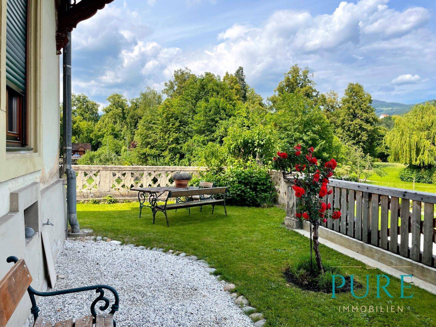 EIGENGARTEN MIT AUSBLICK