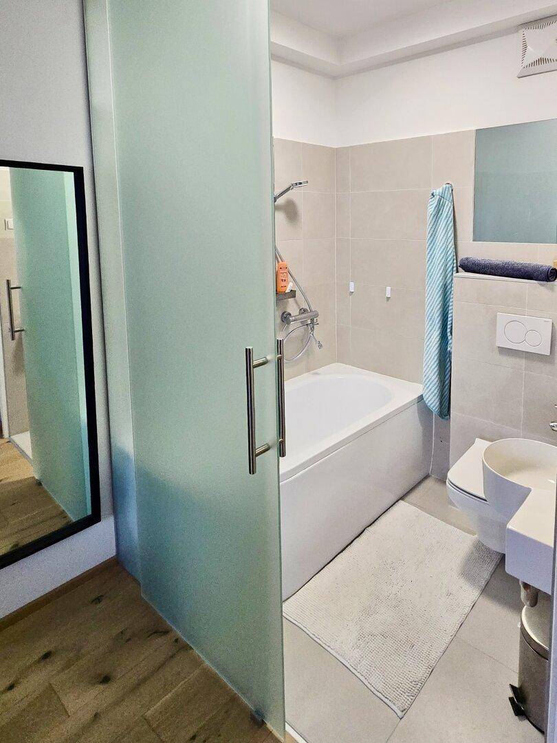 Ensuite - Bad im Schlafzimmer EG