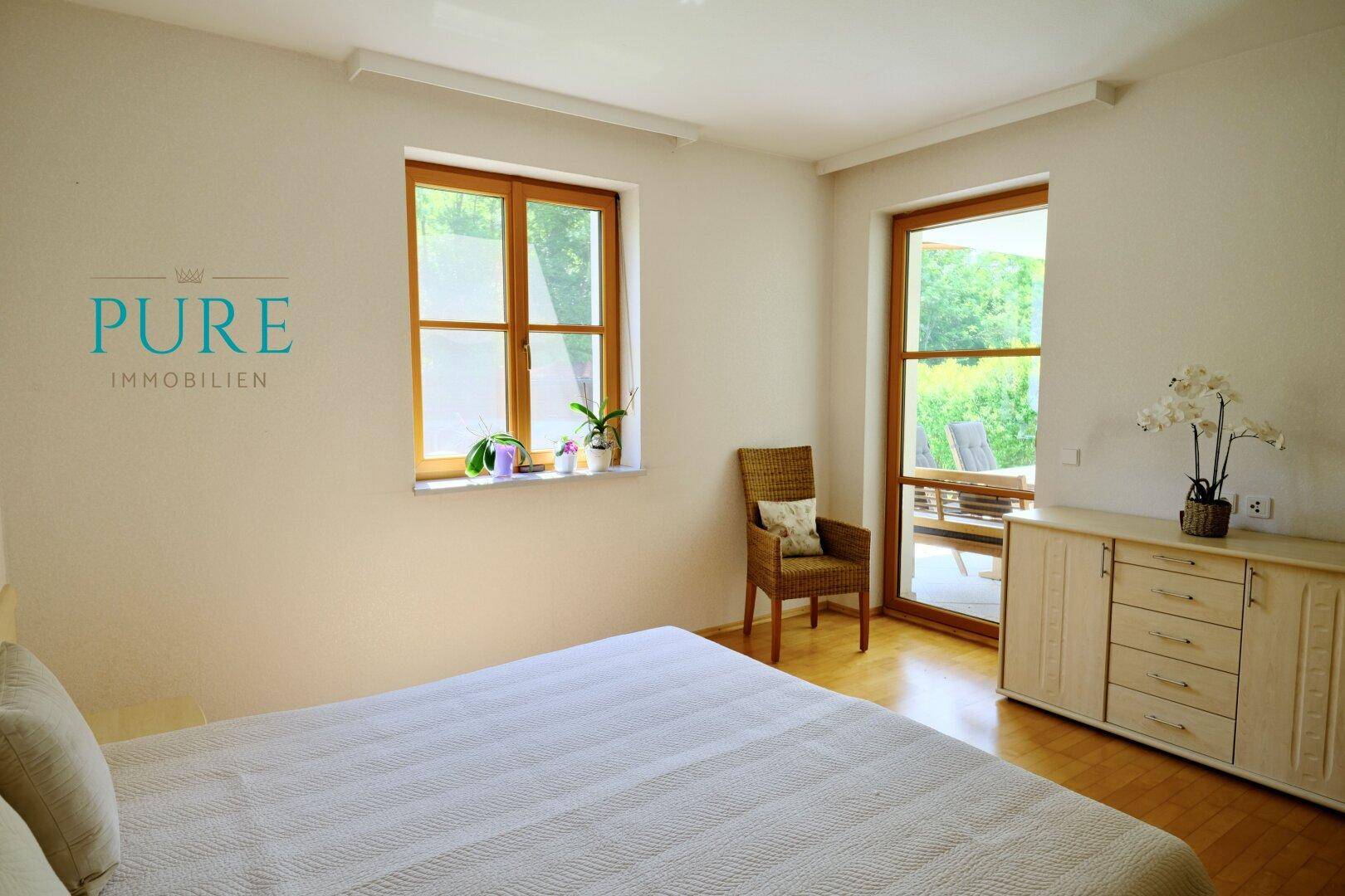 Gäste/Schlafzimmer EG mit Terrassenzugang