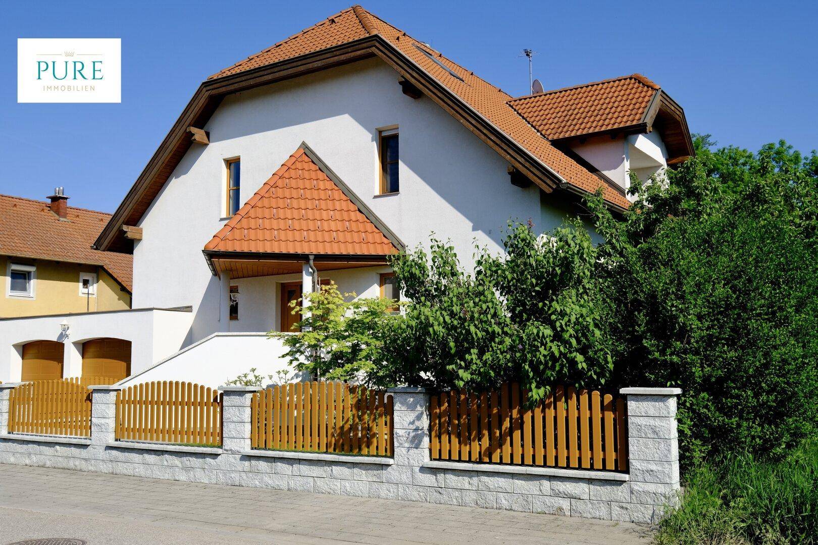 Top gepflegtes Einfamilienhaus in 1A Bauqualität
