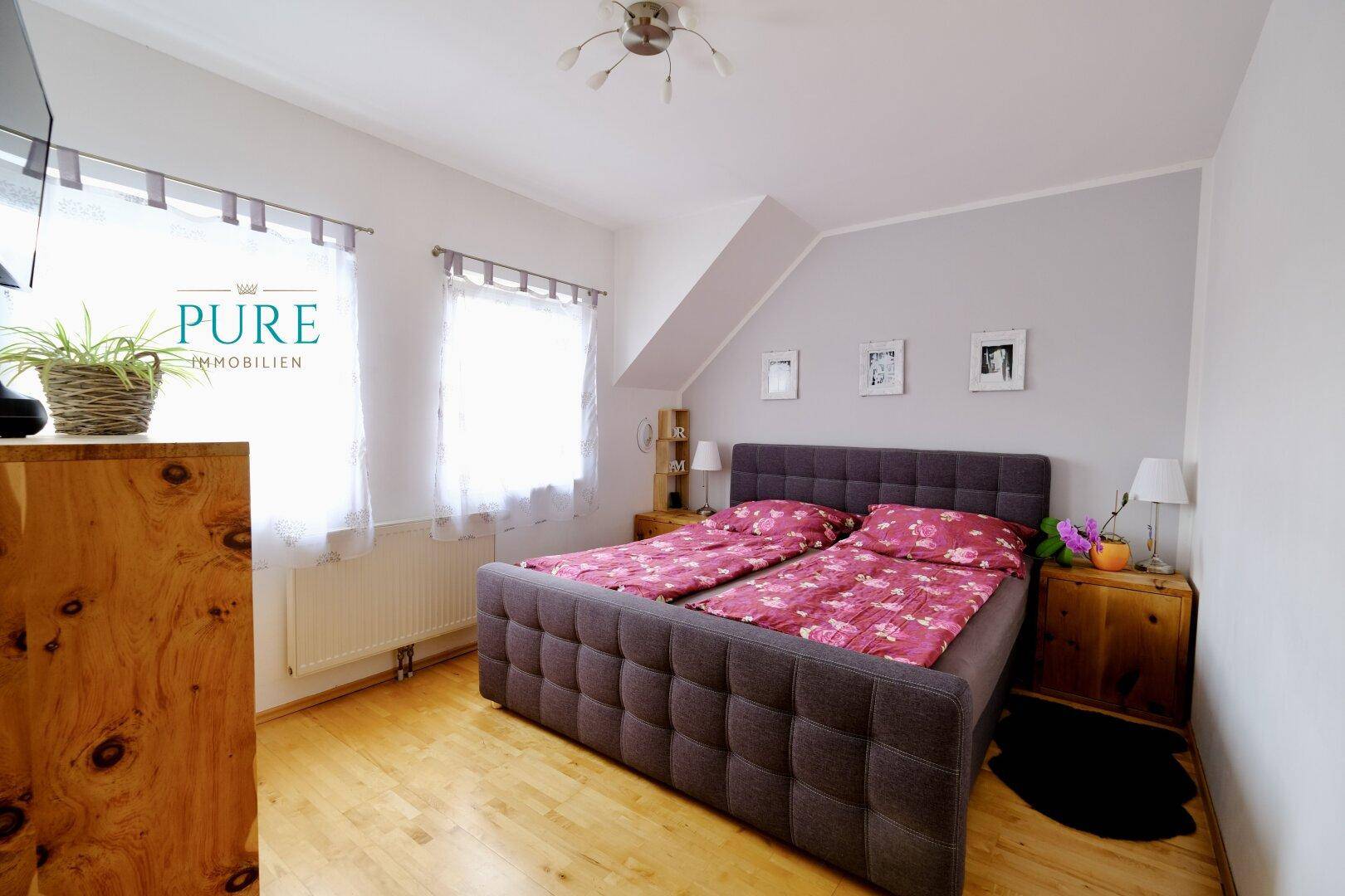 Helles & freundliches Schlafzimmer