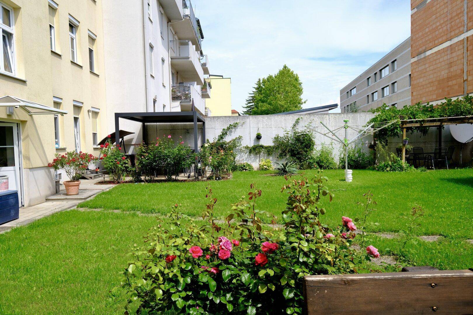 Hübscher Garten zum Mitbenützen