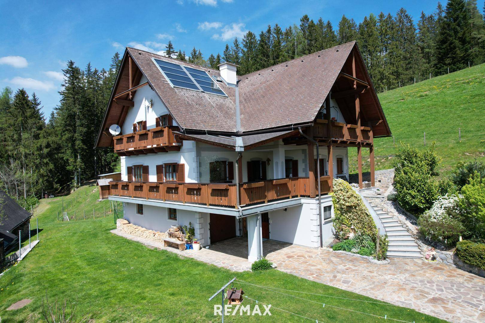 Außenansicht Haupthaus