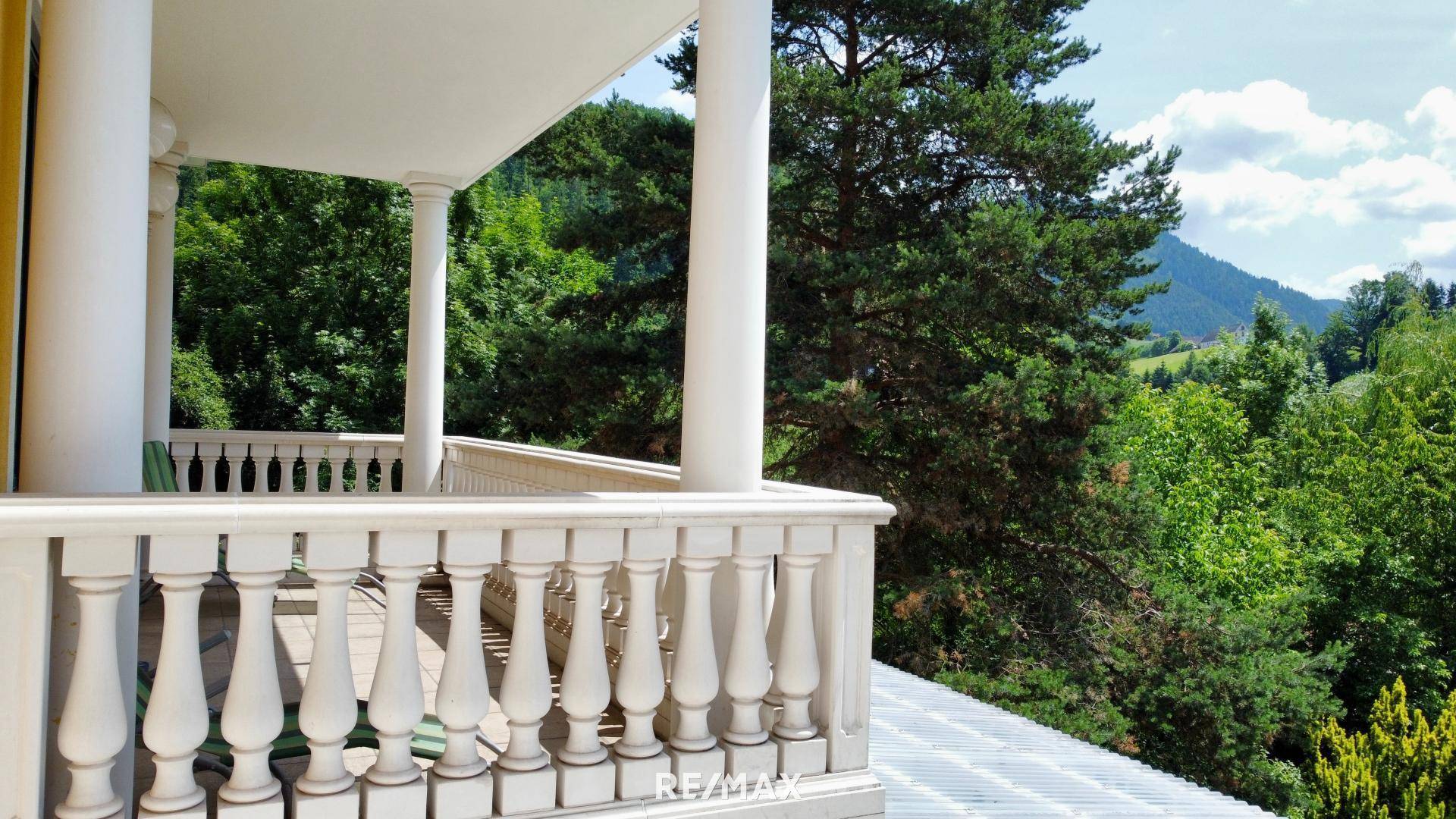 Balkon mit Gru¨nblick