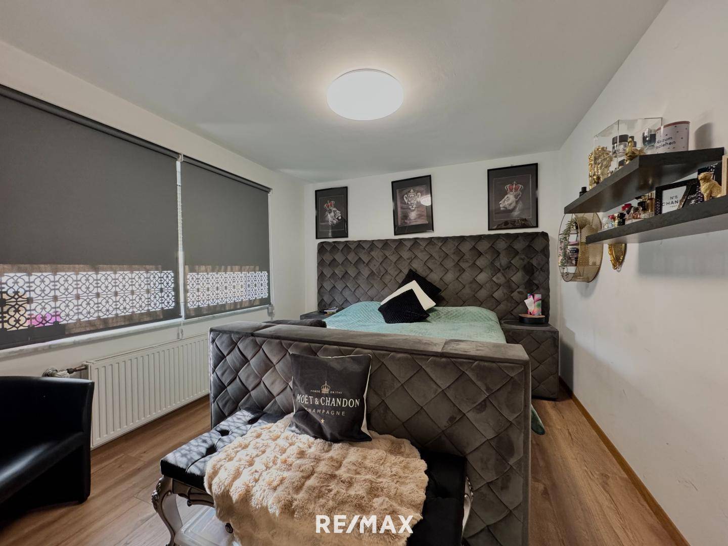 Zimmer 1 EG