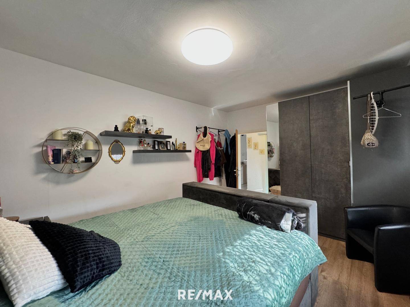 Zimmer 1 EG