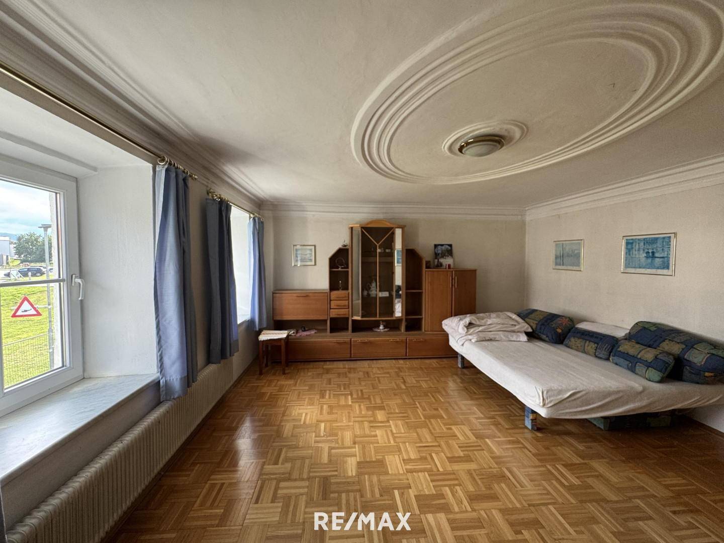 Zimmer 2 OG