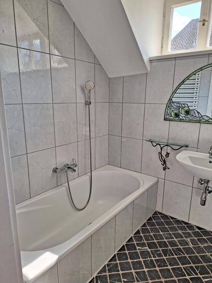 OG Badezimmer 2