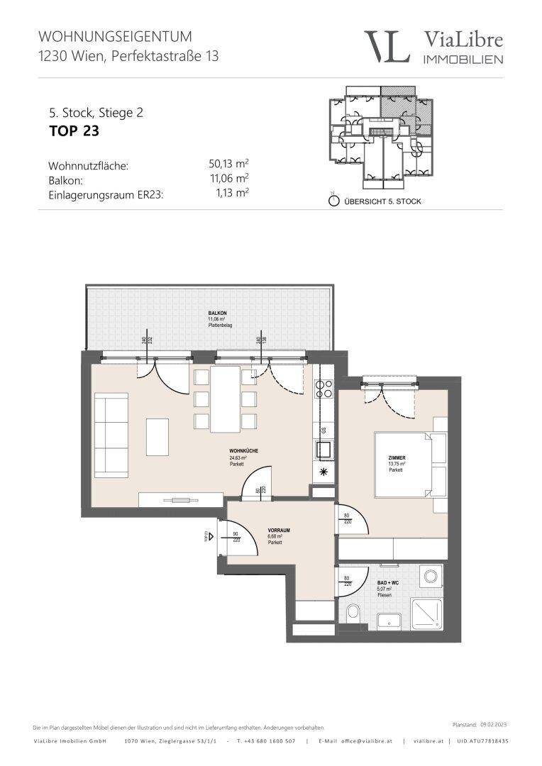 Grundriss der Wohnung TOP 23 mit offenem Wohn-Essbereich, Schlafzimmer und Balkon.
