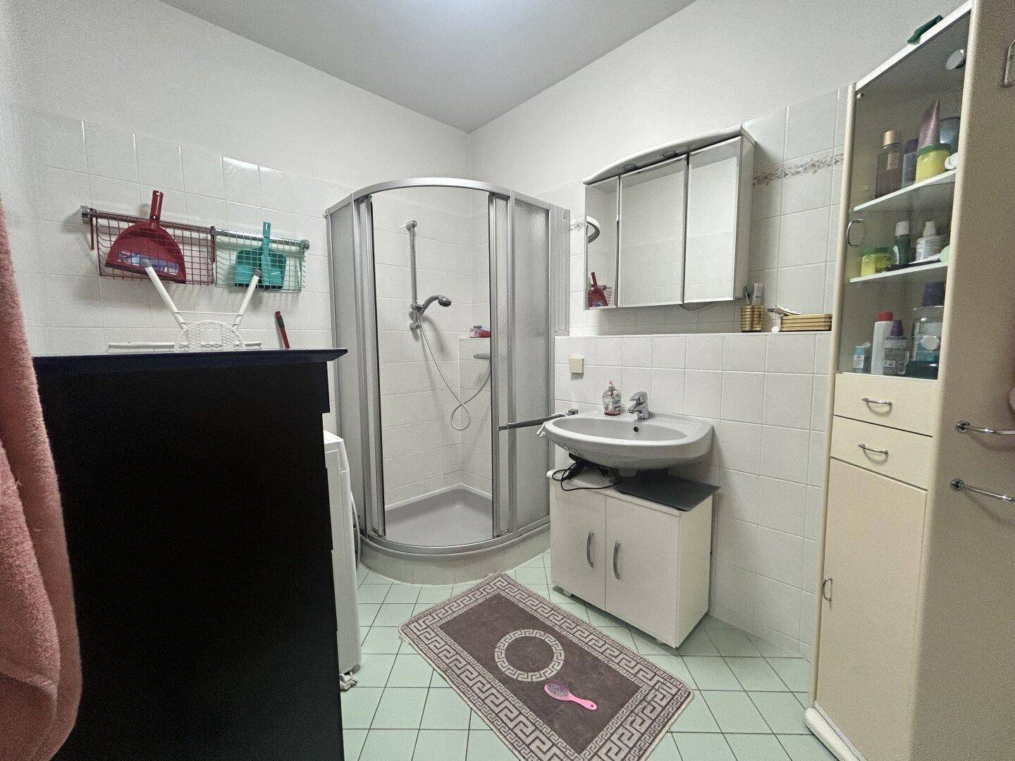 Traumhafte 87 m² 3-Zimmer-Wohnung mit Loggia im Zentrum von Gänserndorf – Ihr neues Zuhause wartet! - Ansicht 5