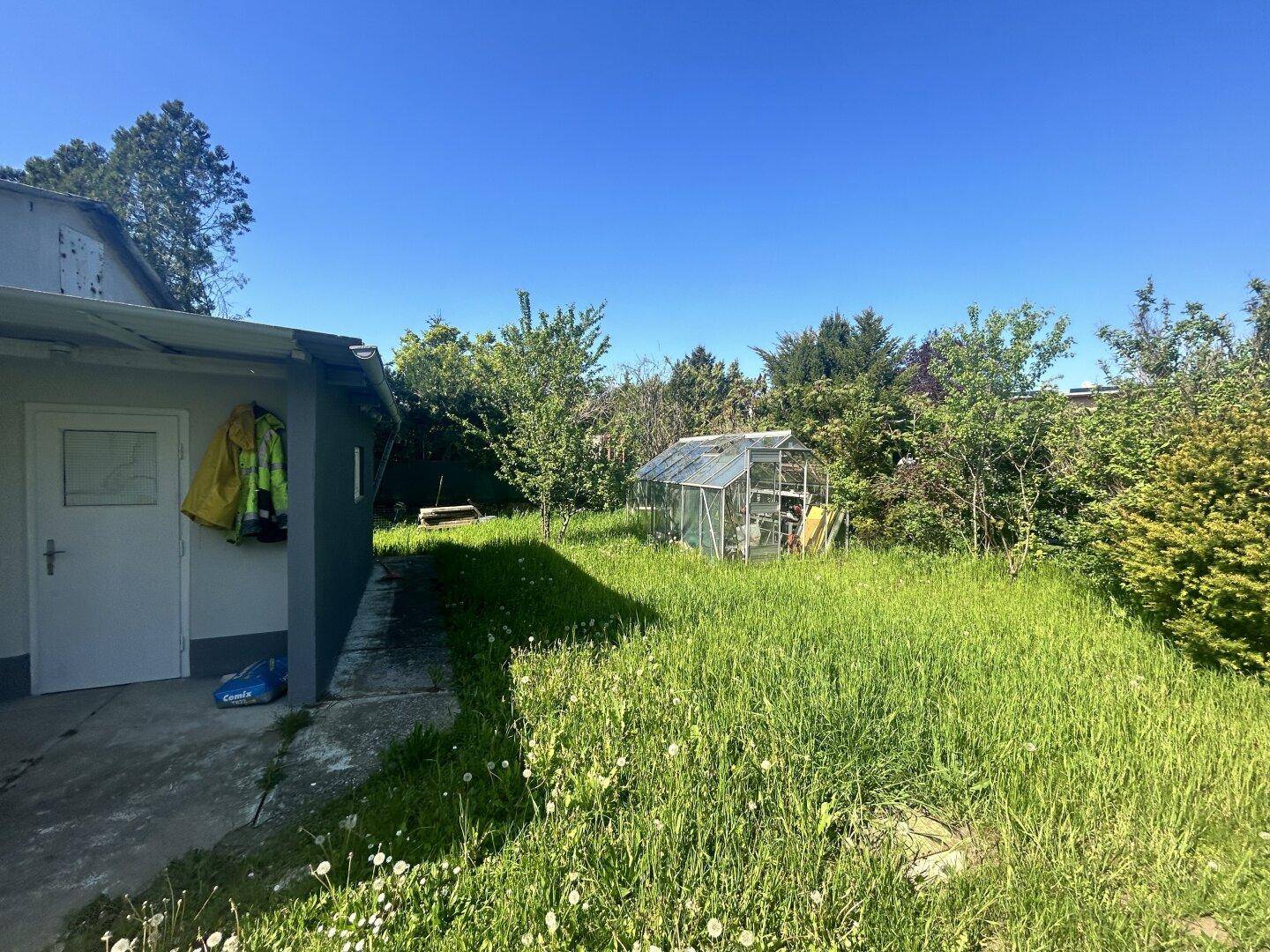 BAUGRUNDSTÜCK MIT KLEINEM HAUS,SOWIE ALLEN ANSCHLÜSSEN IN STRASSHOF ZU VERKAUFEN! - Widok 6