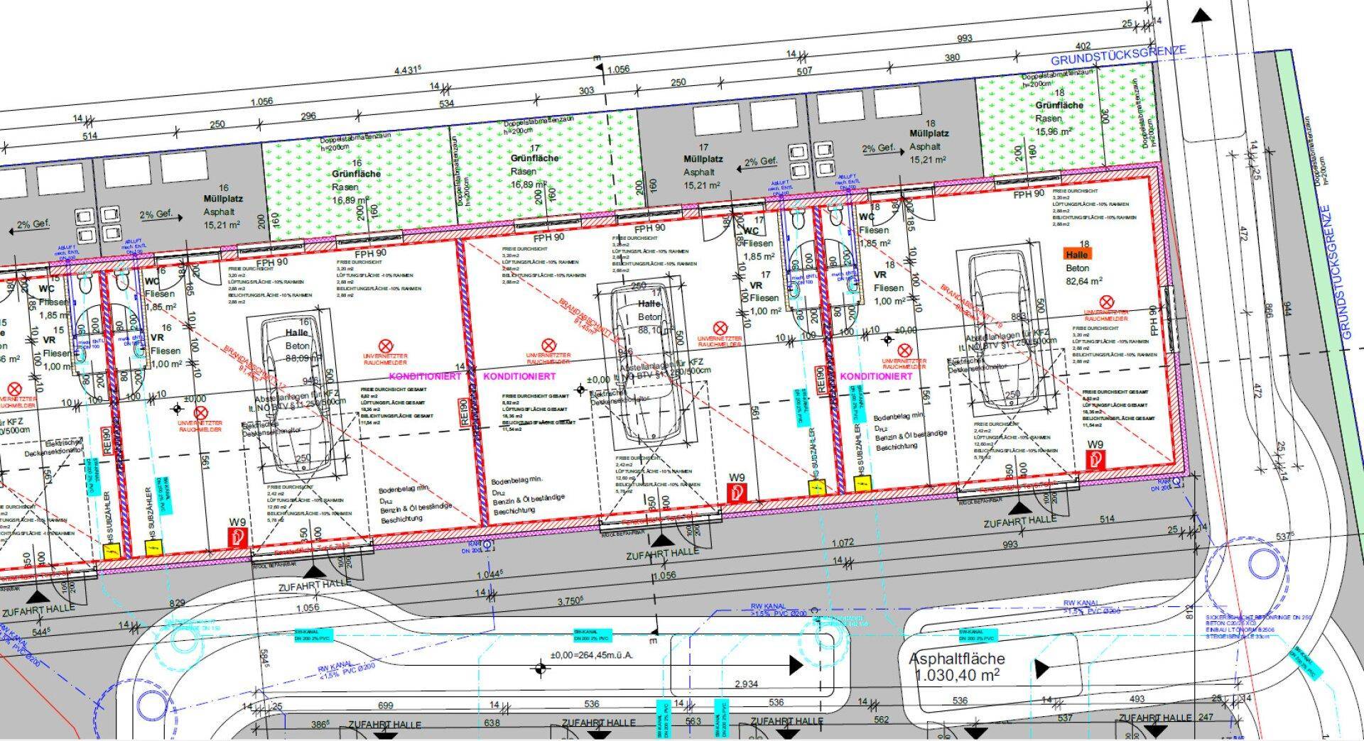 Detaillierter Grundrissplan zeigt mehrere Gewerbeeinheiten mit zugehörigen Parkplätzen und Zufahrten.