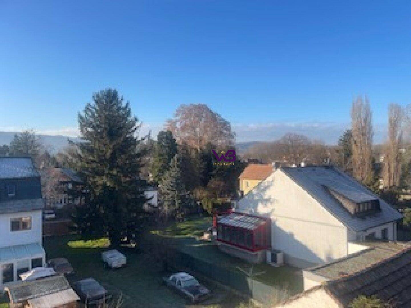 Traumhafte DG-Wohnung, Zentrumsnähe, mit Freiflächen, Dachgarten und KFZ Stellplatz. - Ansicht 6