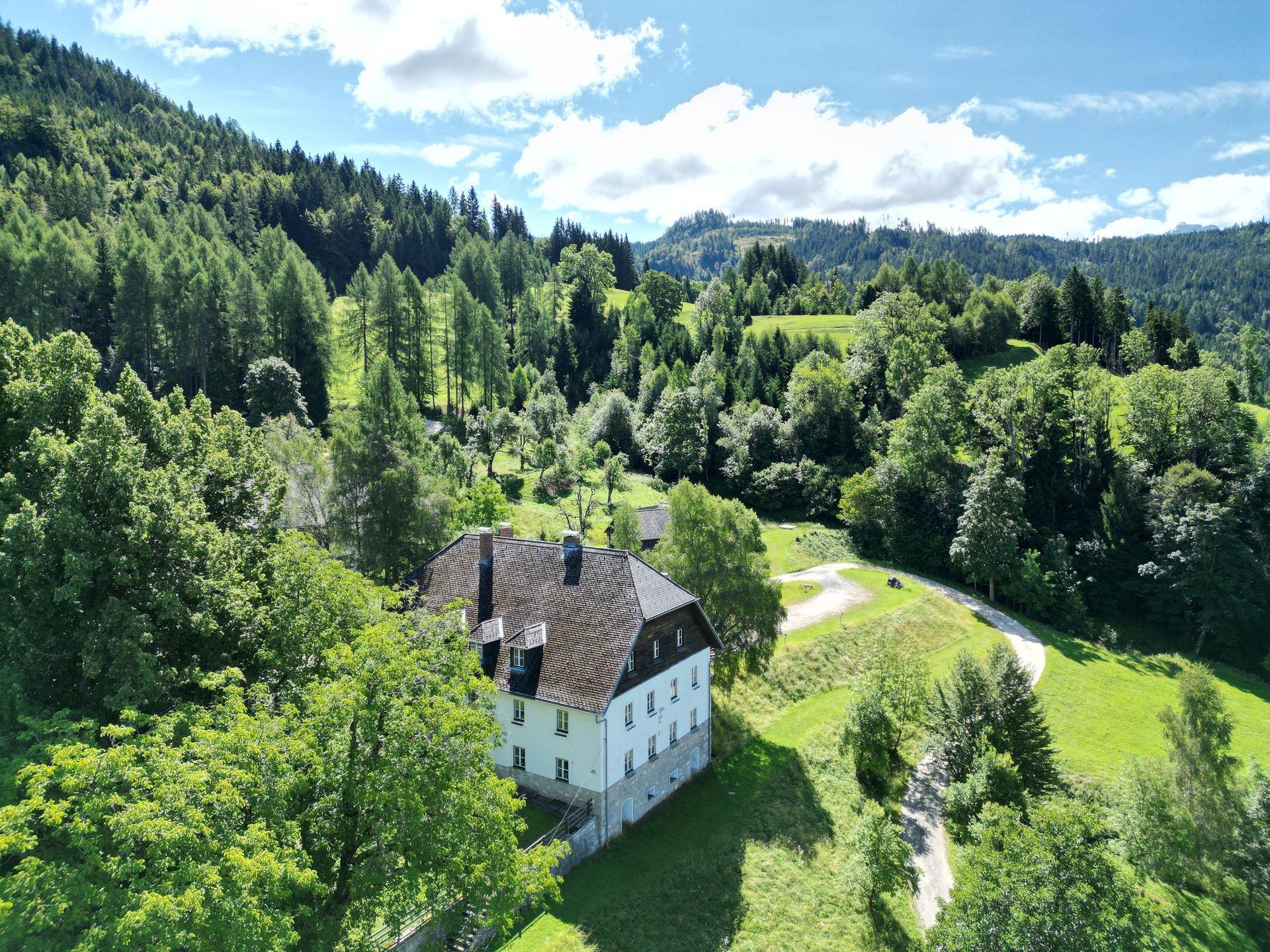 dji_fly_20250805_115738_960_1754315921766_photo