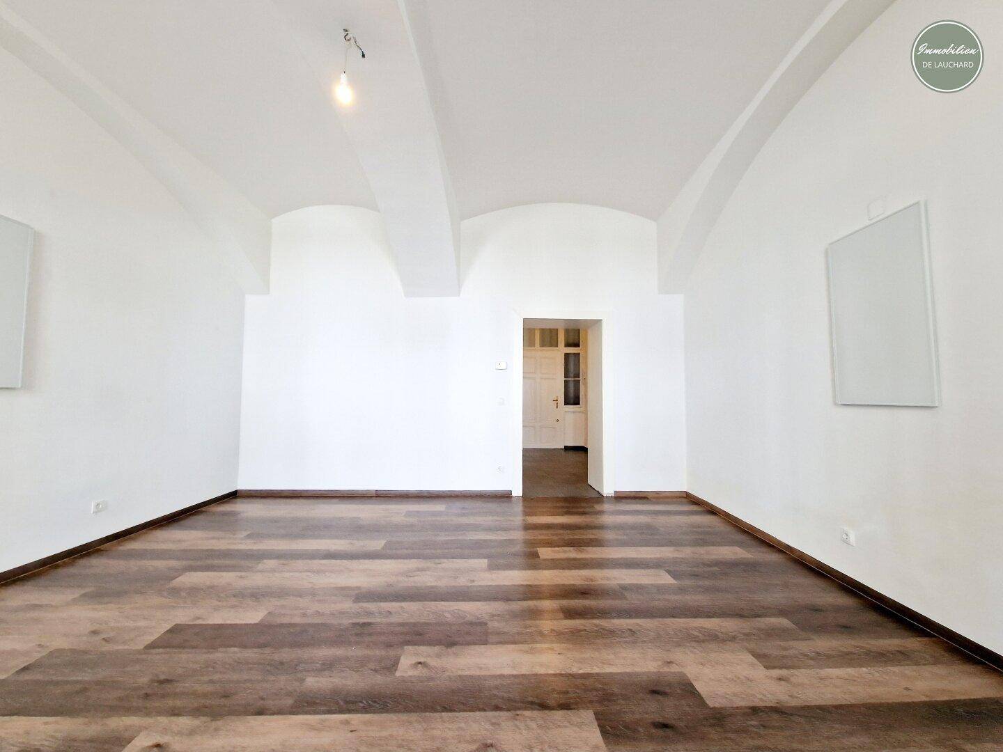 Raum 1 (Straßenseite)