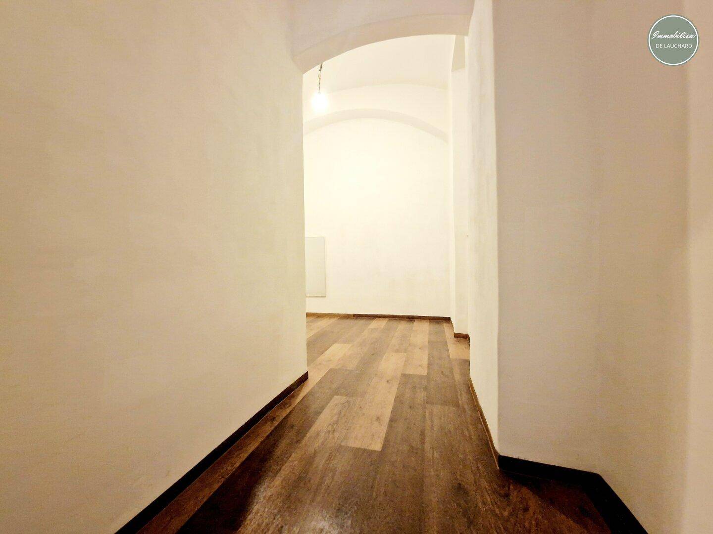 Raum 2 (Gangseite)