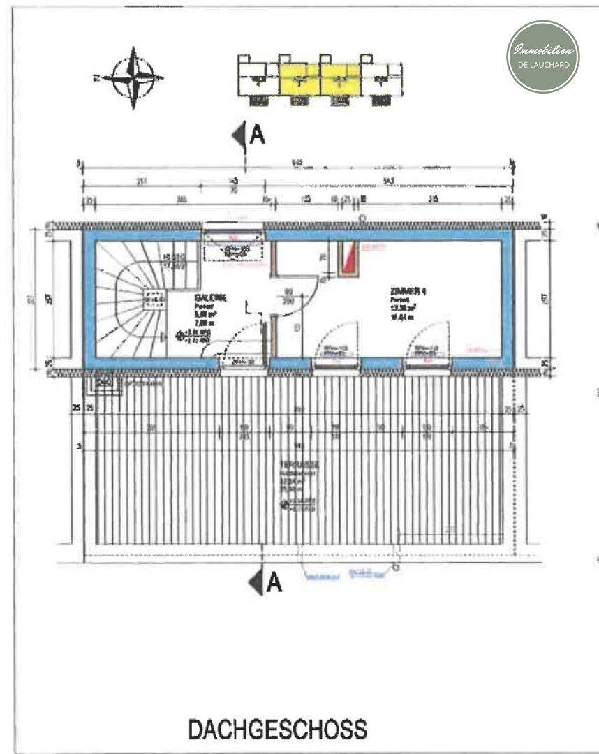 Grundrissplan des Dachgeschosses mit Zimmer und Galeriebereich.