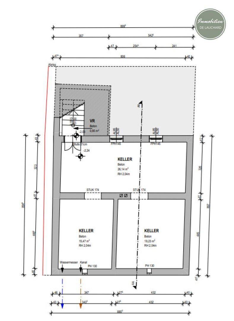 Grundriss des Kellers mit mehreren Kellerräumen und einem Treppenaufgang.