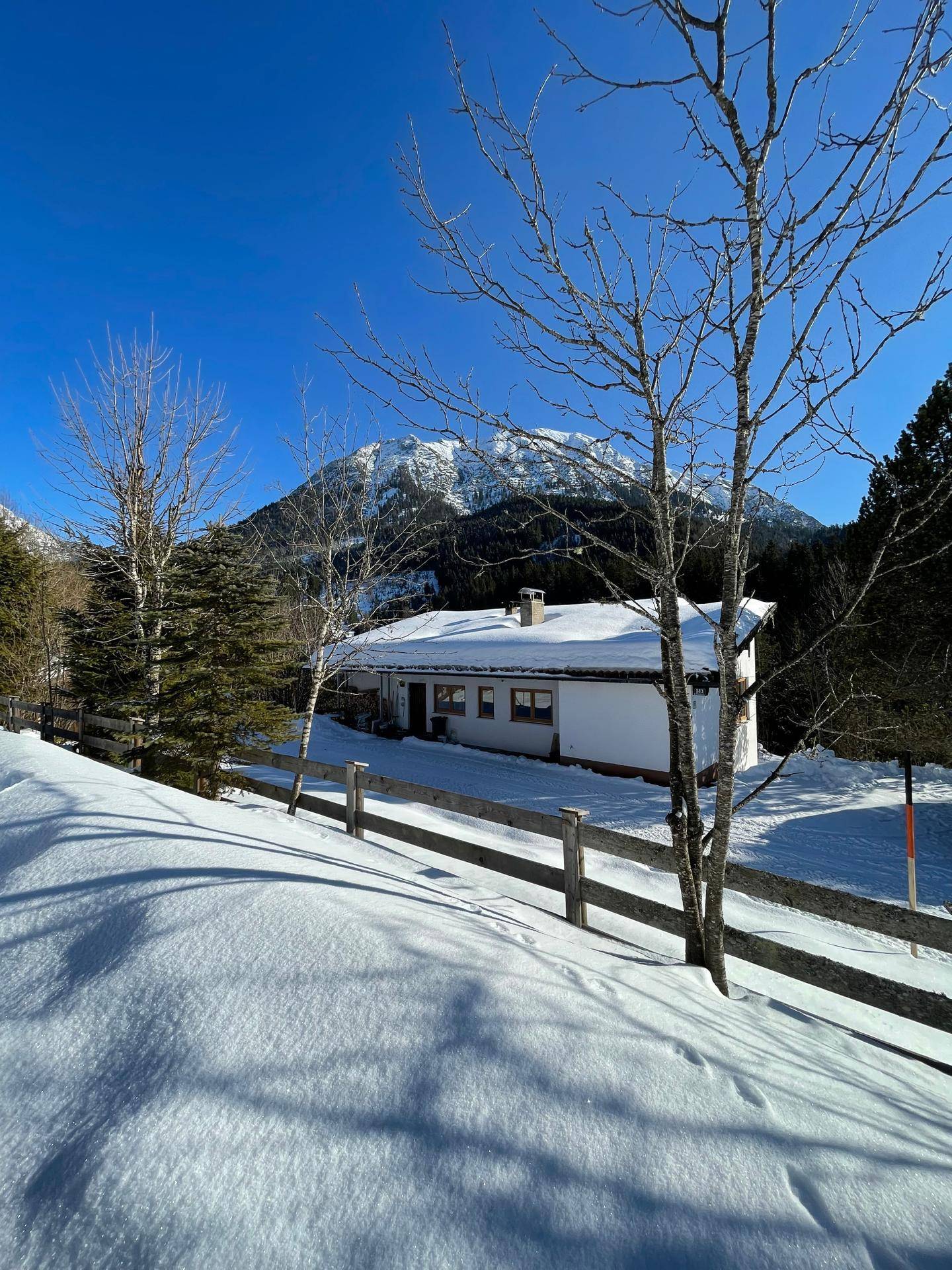 Mehrfamilienhaus mit Garten und Freizeitwohnsitz in