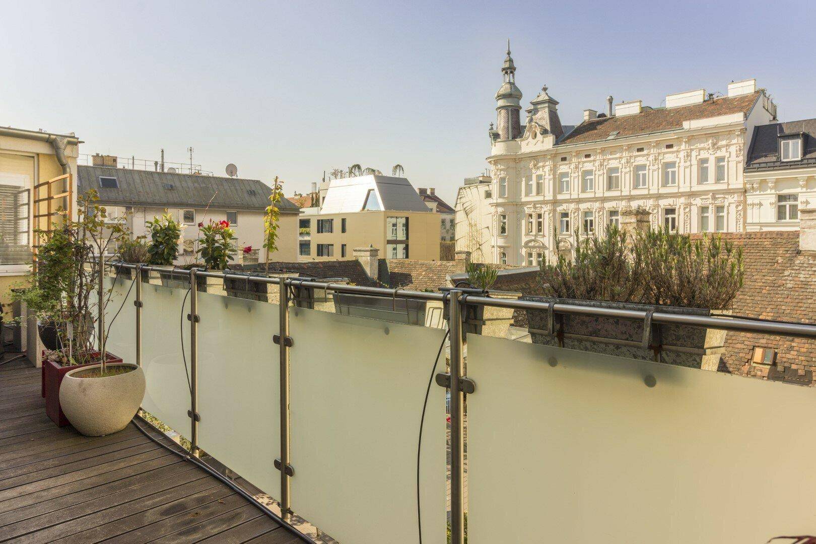 Balkon mit unverbaubarem Blick