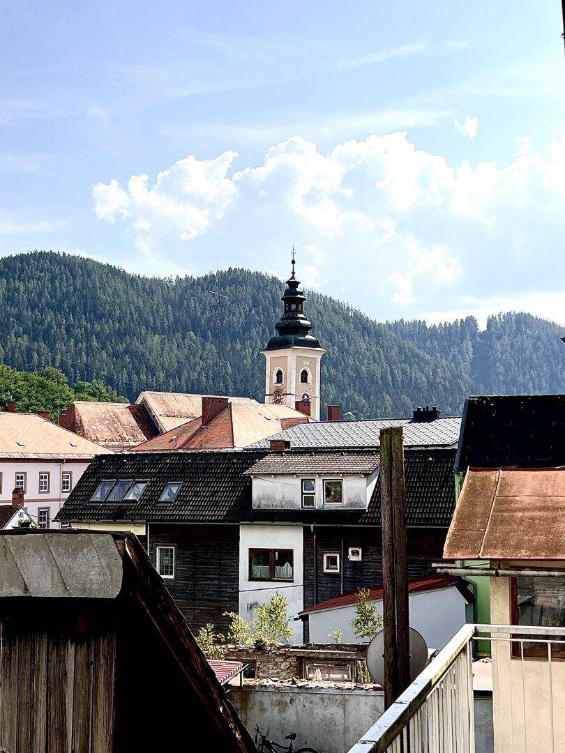 Blick vom vorderen Haus über Kindberg