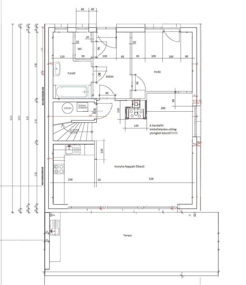 Grundriss des Erdgeschosses mit offenem Wohn-Essbereich, Küche, Bad, WC, Büro und einer Terrasse.