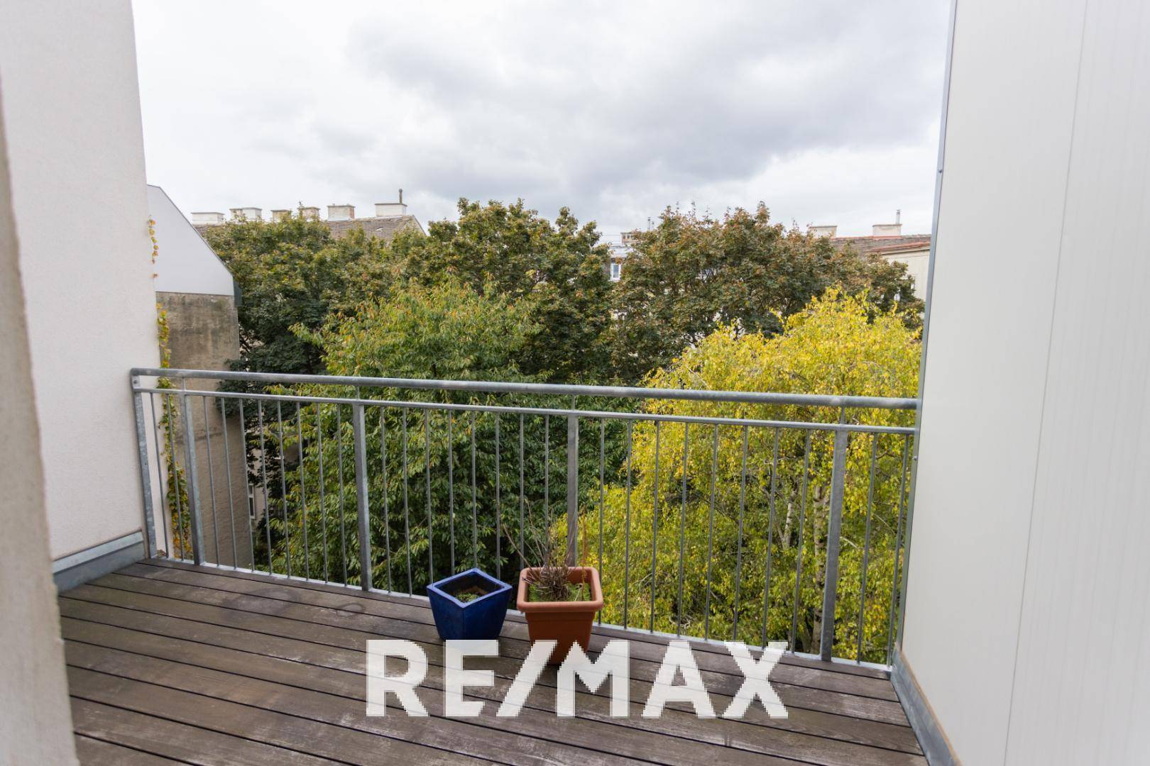 Balkon mit Blick ins Grüne