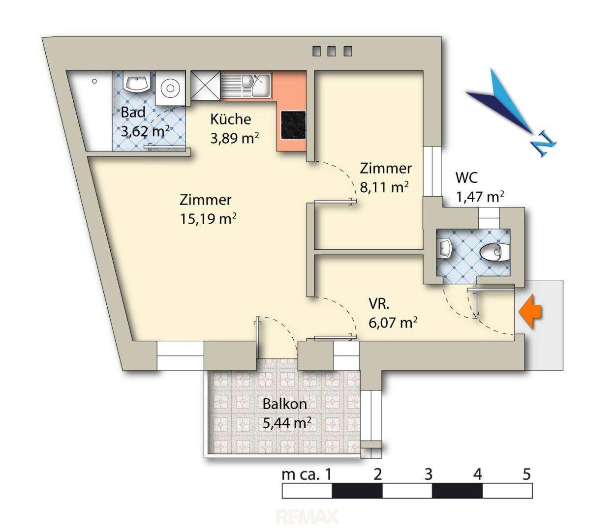 Detaillierter Grundriss einer Wohnung mit Raummaßen und Balkonzugang.
