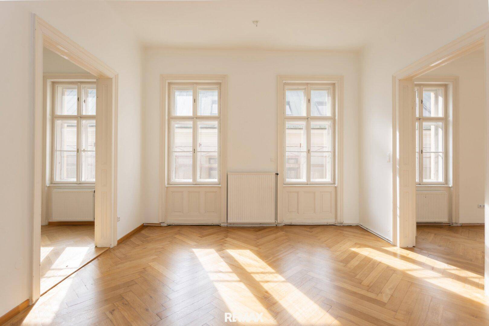 3-Zimmer-Altbau mit Lift, 89 m², Innere Stadt, Innere Stadt