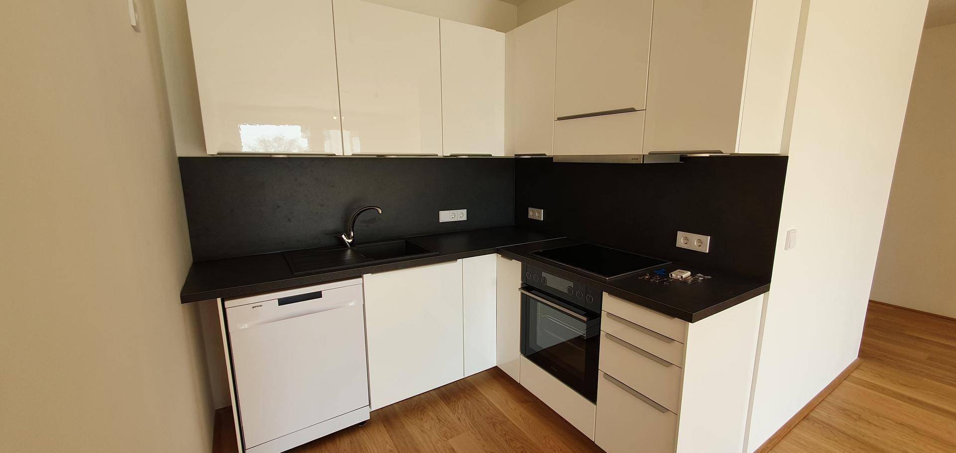 Ruhige Neubauwohnung mit großem Balkon - Ansicht 4