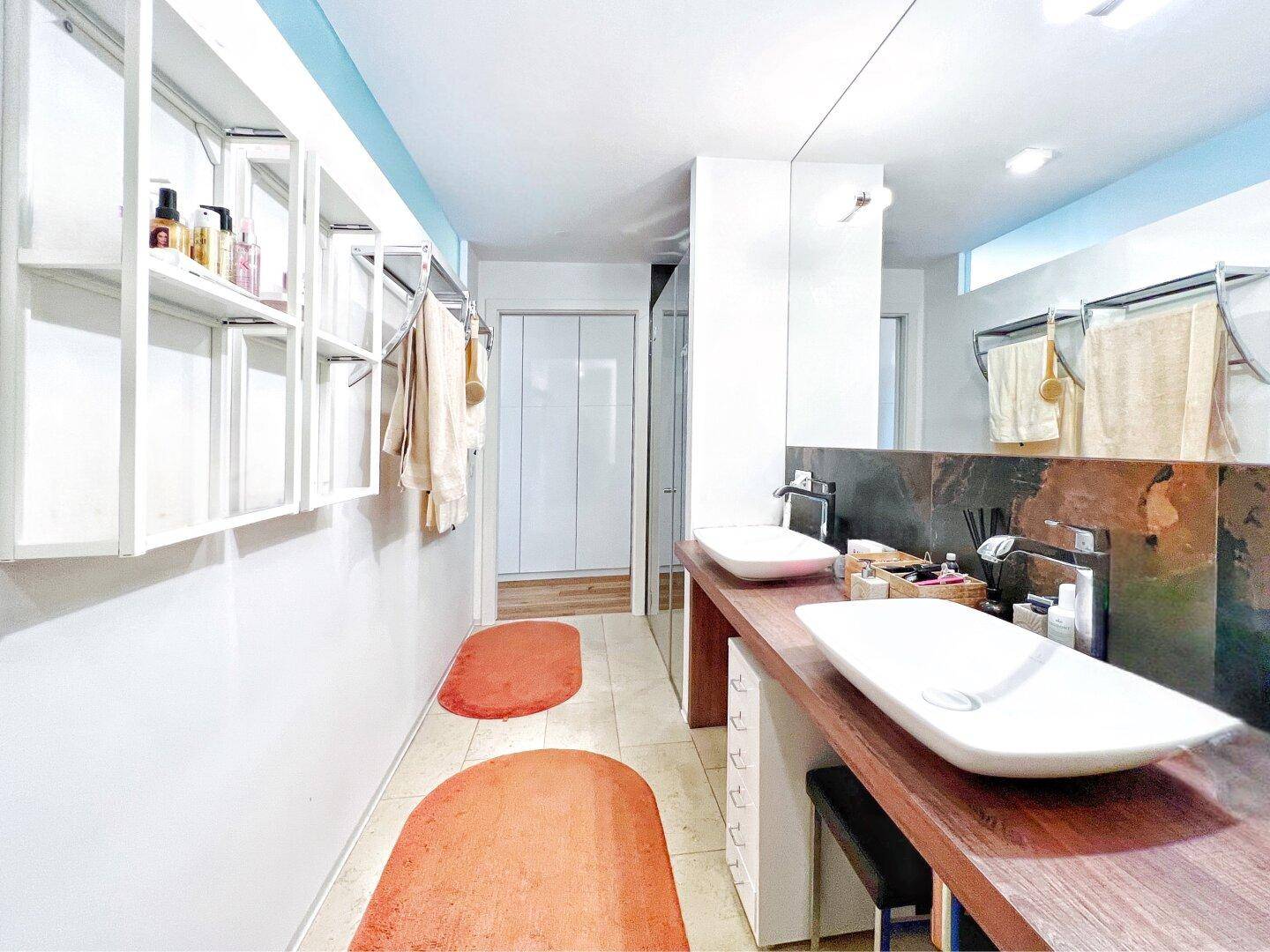 Badezimmer 2