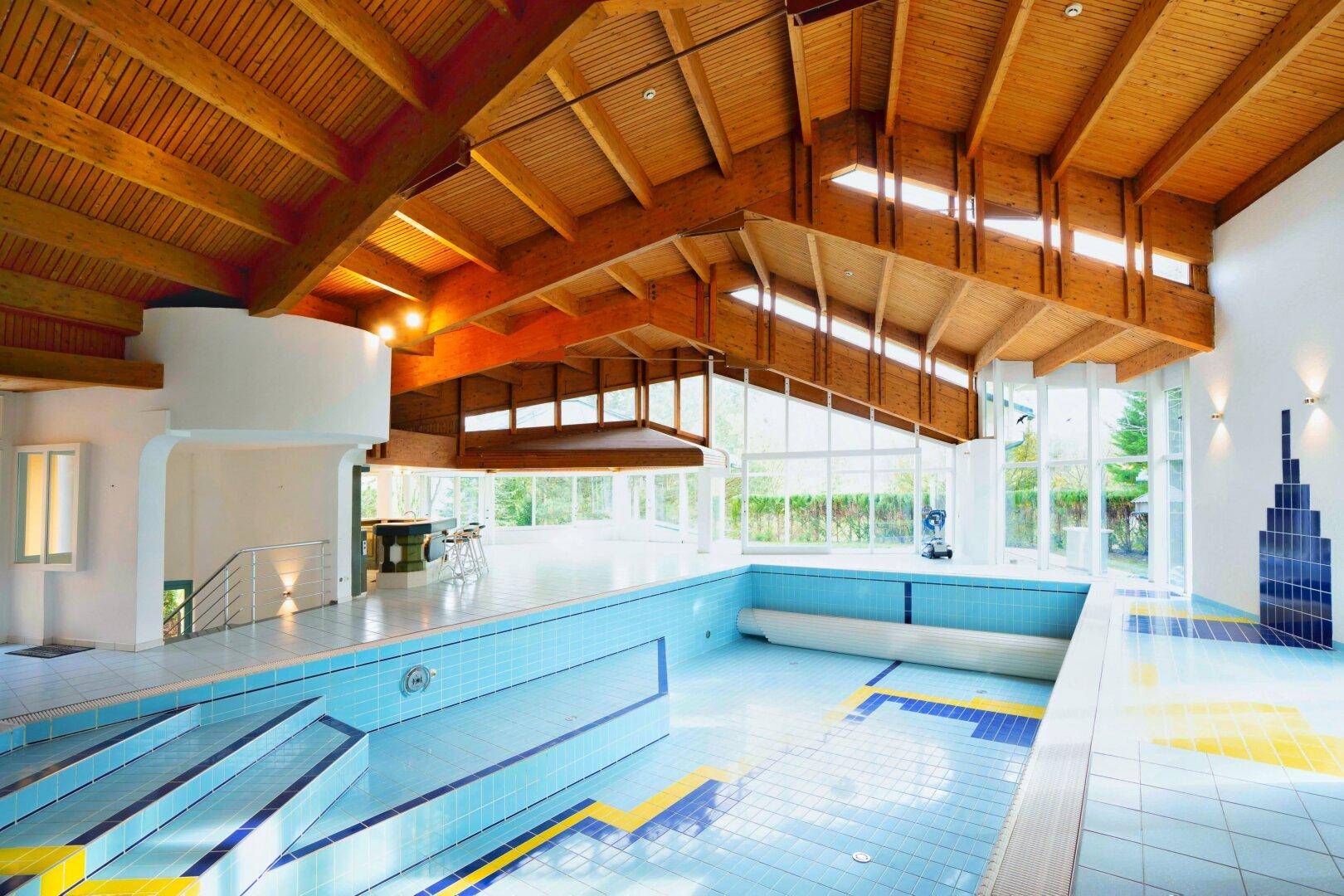 Pool EG