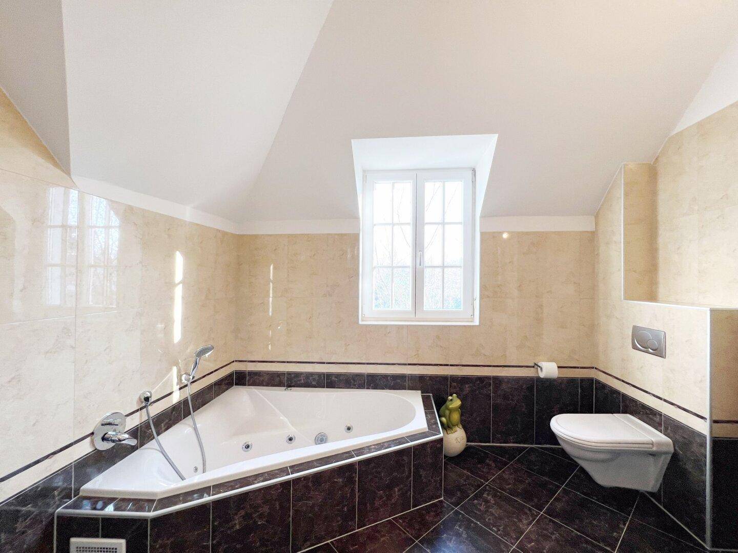 Badezimmer 2