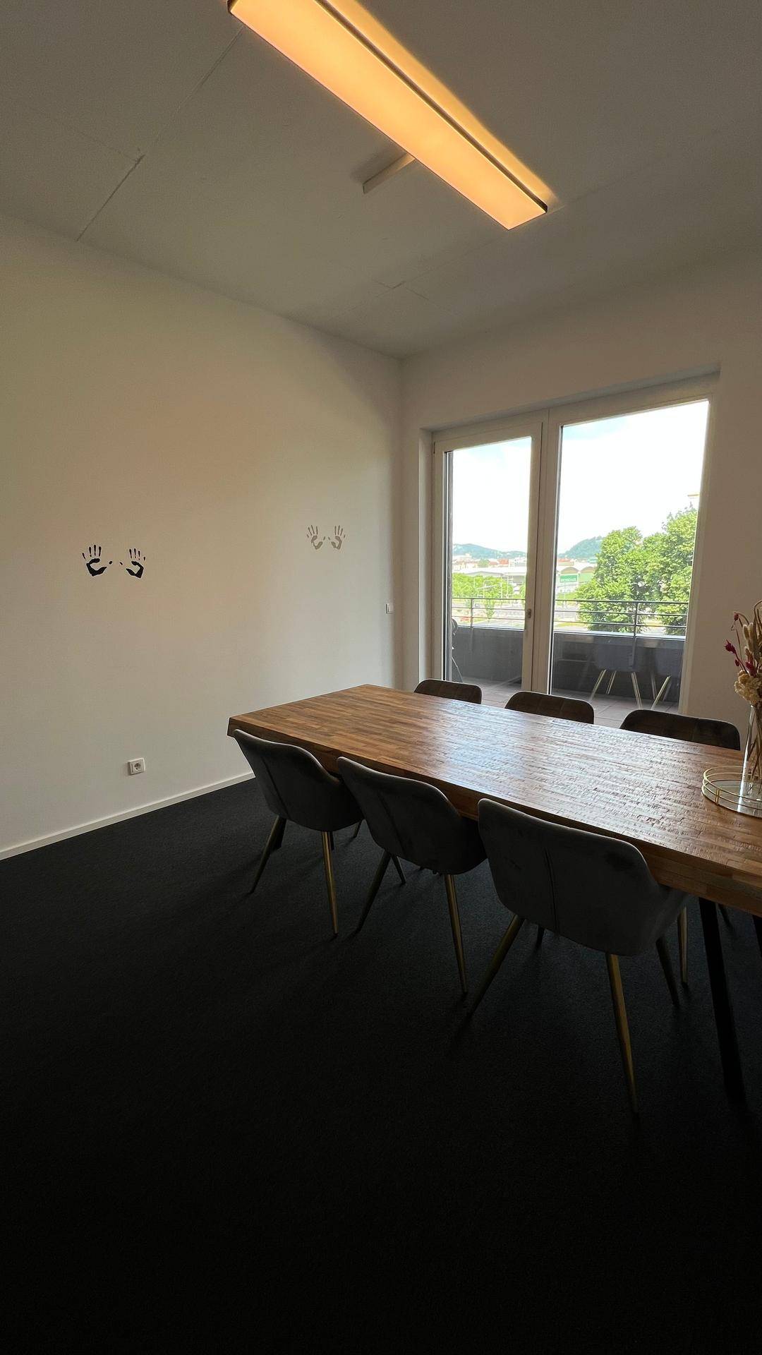 Stylisches Büro | Reininghauspark | Balkon - Mehr